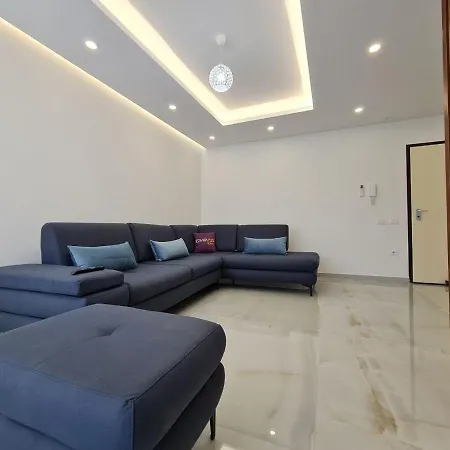 Alvi Apartment Golem  Exterior photo