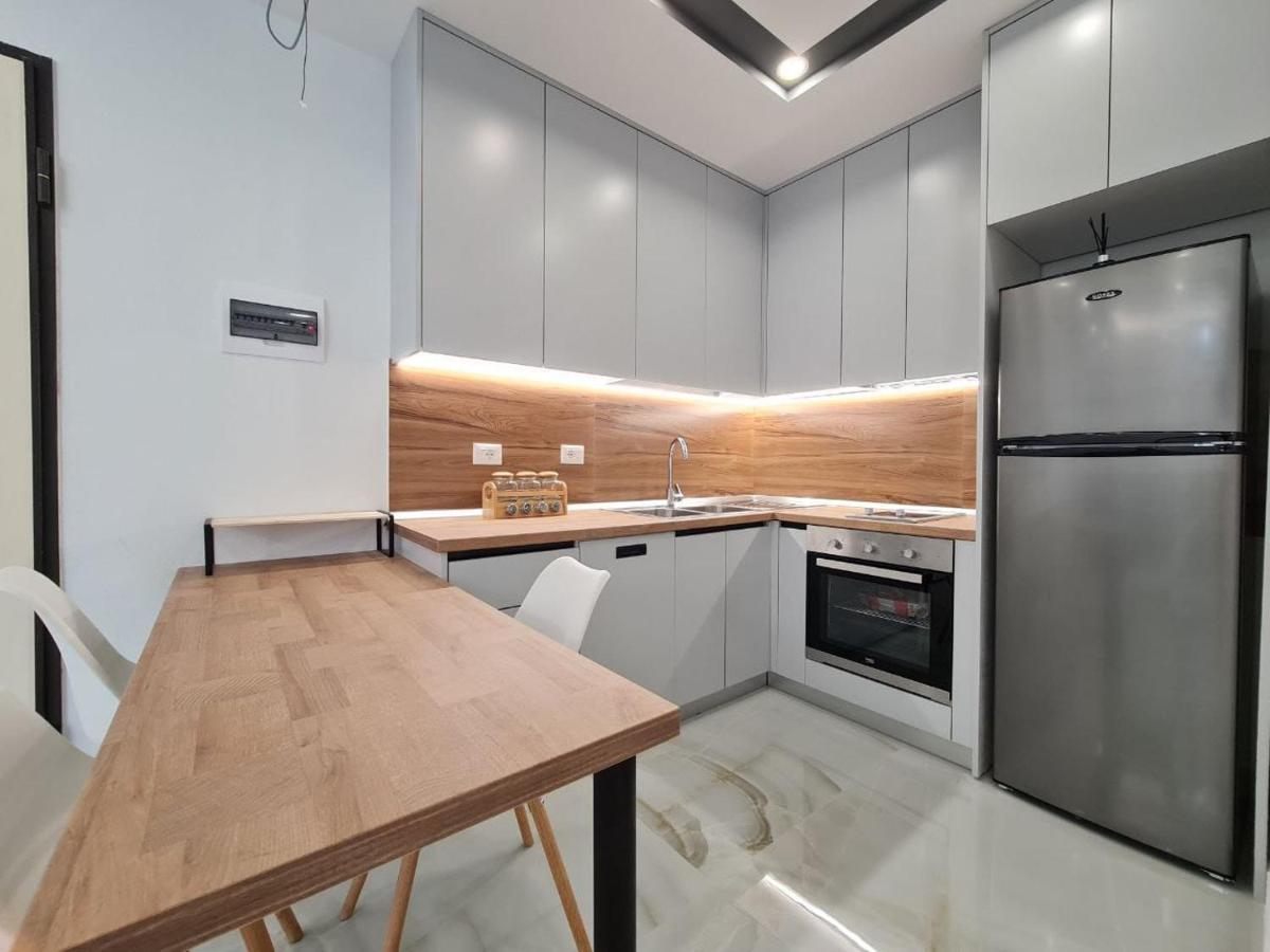 Alvi Apartment Golem (Tirana)